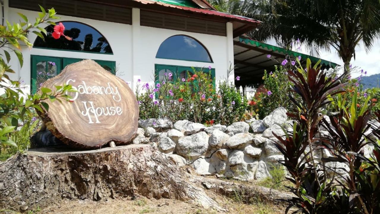 Sabandy House B&B Padang Mat Sirat Exteriör bild