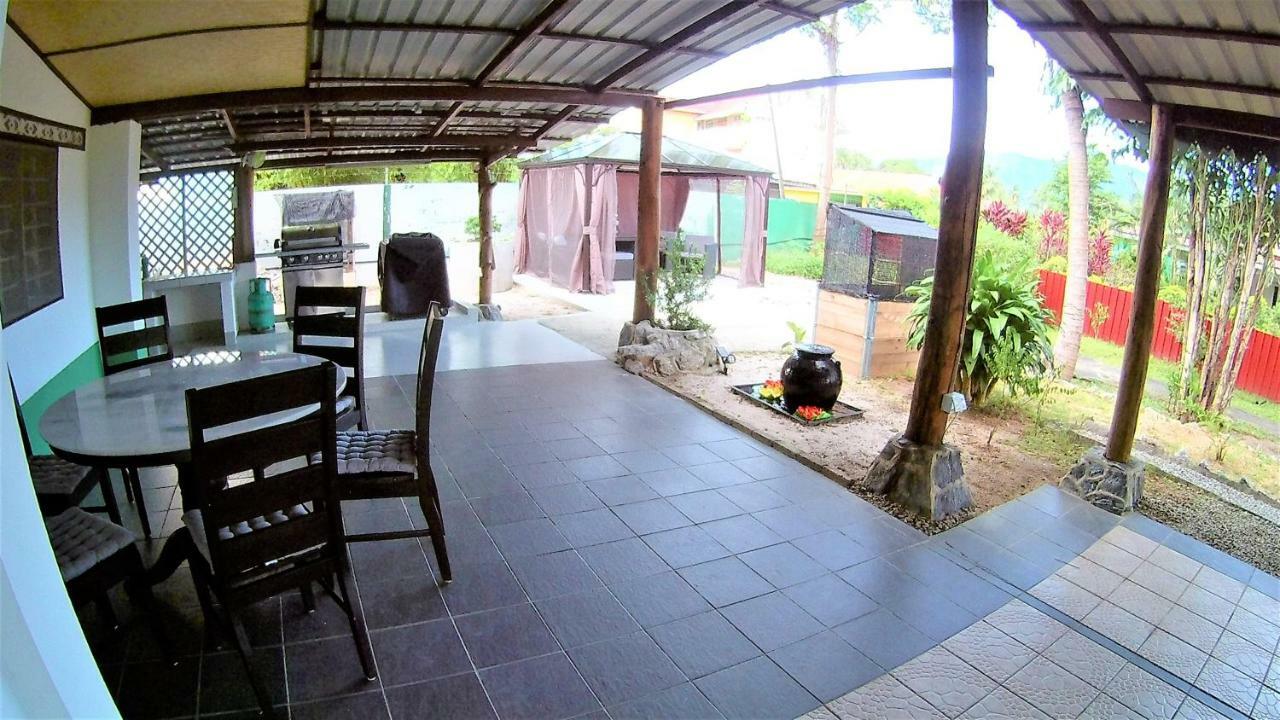 Sabandy House B&B Padang Mat Sirat Exteriör bild