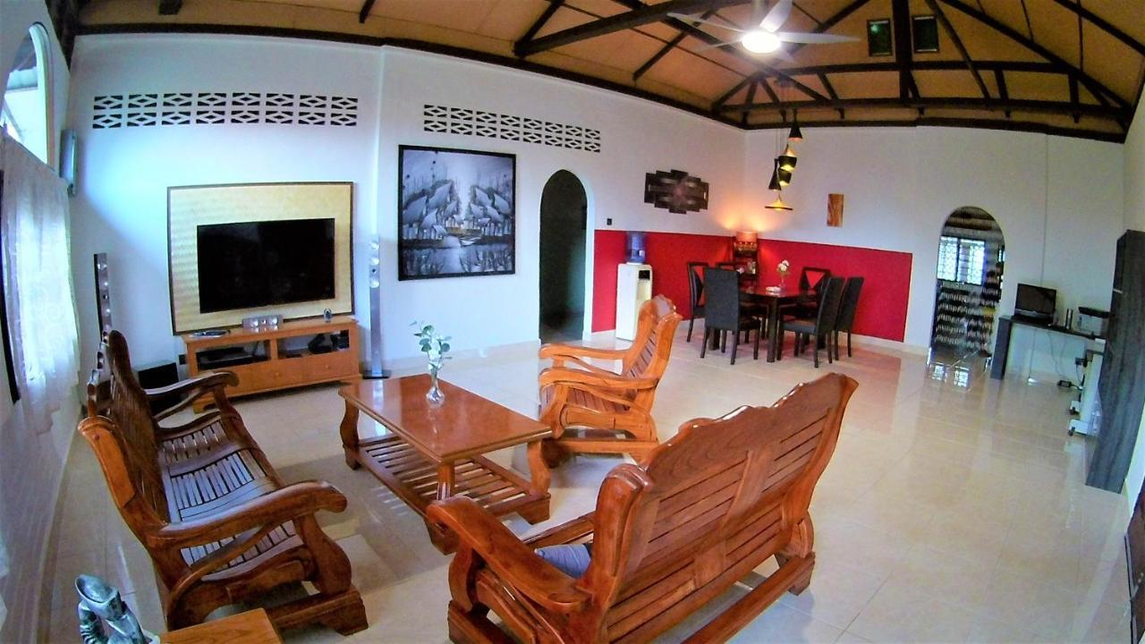 Sabandy House B&B Padang Mat Sirat Exteriör bild